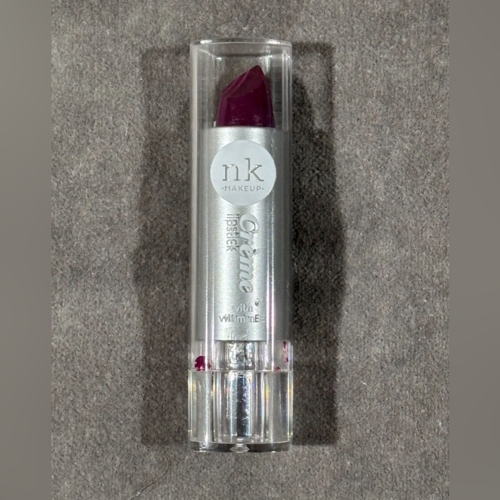 Nicka K Crème Lipstick with Vitamin E - Shade 908 Melanzane (New)
